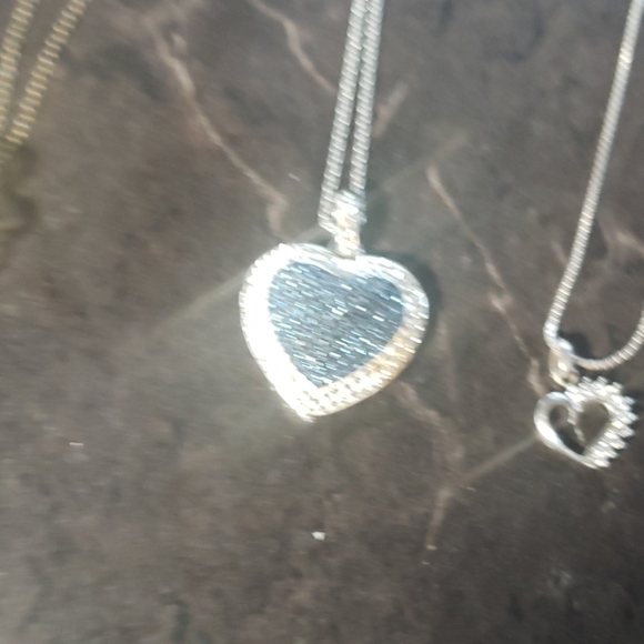 Necklace - Picture 2 of 2
